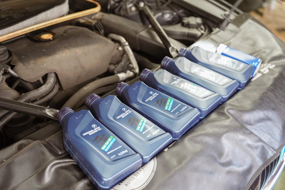 歐固德台南汽車保養廠推薦 麗車坊台南永華門市 BMW 520d 5萬公里保養 全車健檢換機油補胎25.jpg 歐固德台南汽車保養廠推薦 麗車坊台南永華門市 BMW 520d 5萬公里保養 全車健檢換機油補胎25.jpg