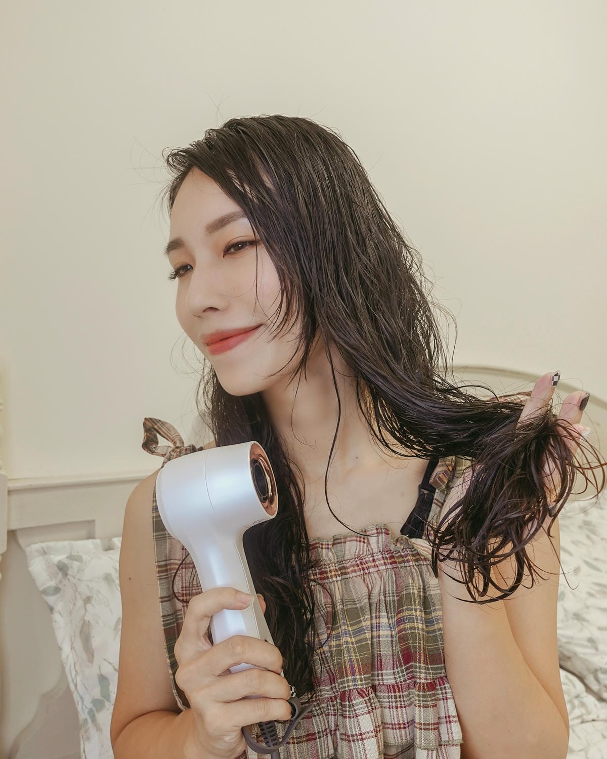 日本ISSHI秀髮深層修復保濕乳 免沖洗 修復髮絲同時散發心動髮香11.jpg 日本ISSHI秀髮深層修復保濕乳 免沖洗 修復髮絲同時散發心動髮香11.jpg