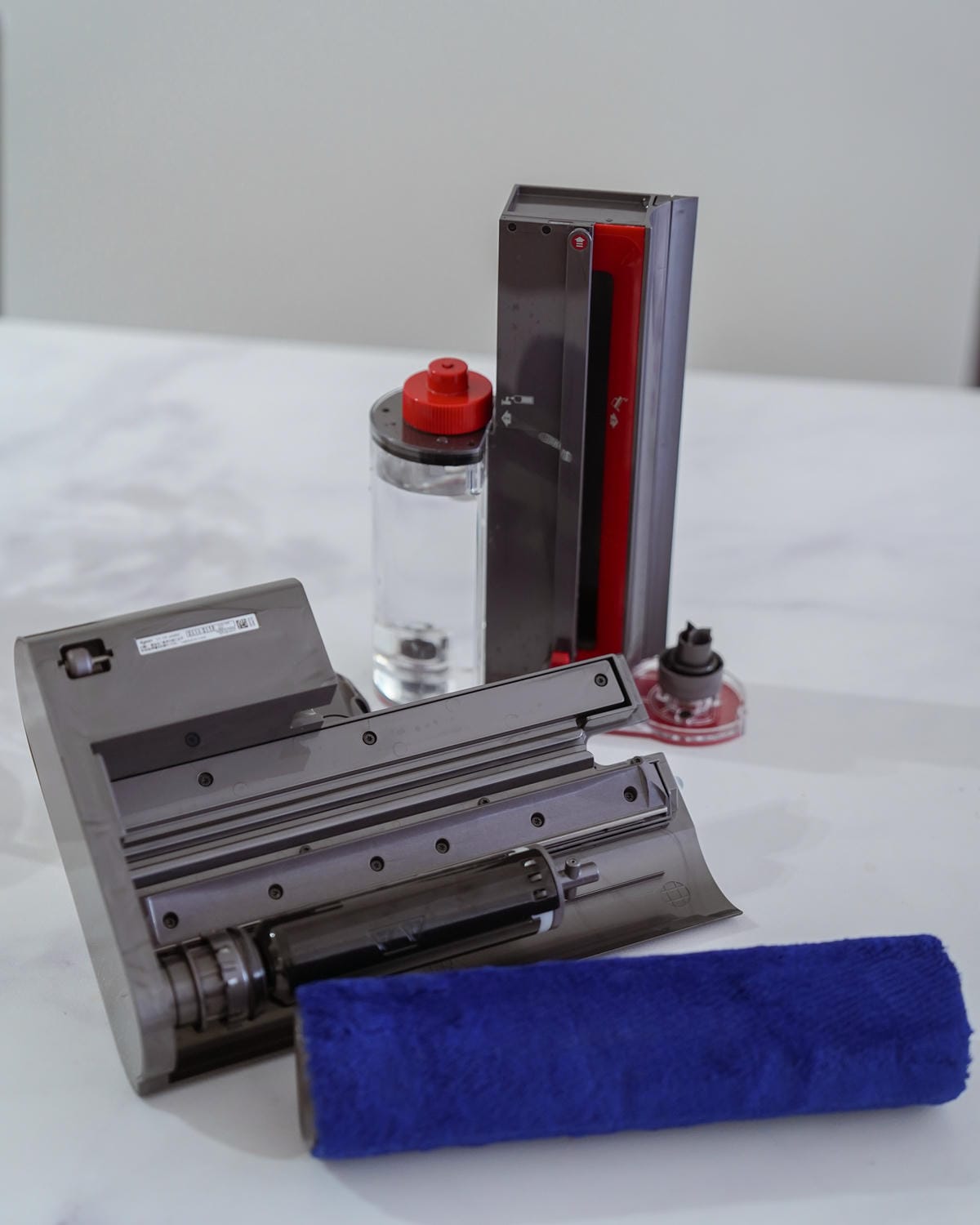 Dyson V12s Detect Slim SubmarineTM 居家清潔推薦 乾濕全能洗地吸塵器深層清潔硬地板 快速便利好幫手8C.jpg Dyson V12s Detect Slim SubmarineTM 居家清潔推薦 乾濕全能洗地吸塵器深層清潔硬地板 快速便利好幫手8C.jpg