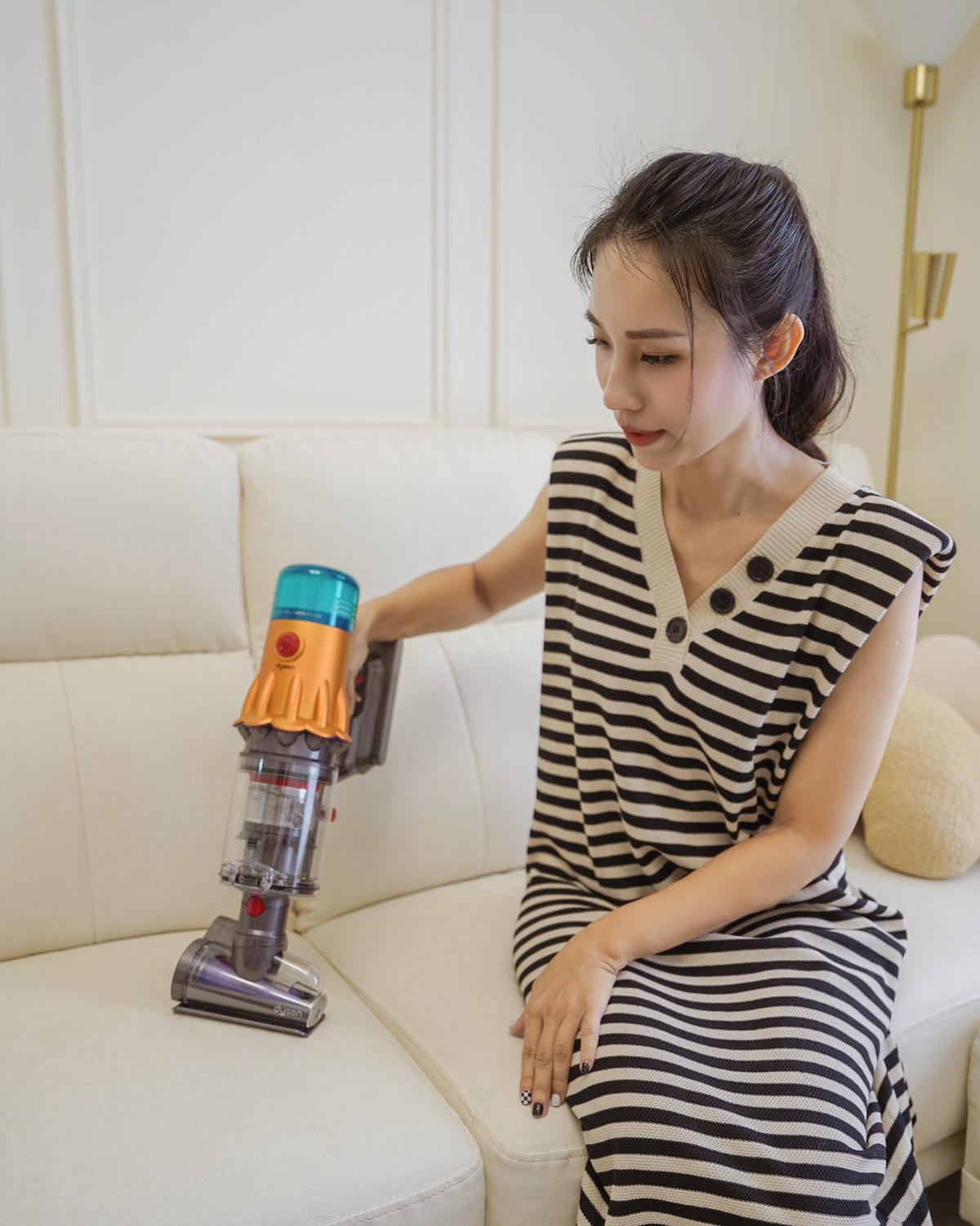 Dyson V12s Detect Slim SubmarineTM 居家清潔推薦 乾濕全能洗地吸塵器深層清潔硬地板 快速便利好幫手35.JPG Dyson V12s Detect Slim SubmarineTM 居家清潔推薦 乾濕全能洗地吸塵器深層清潔硬地板 快速便利好幫手35.JPG