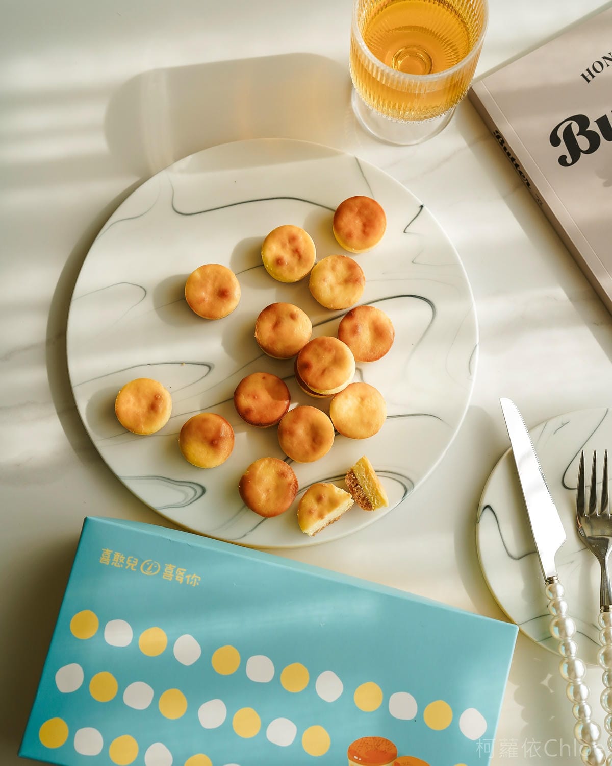 喜憨兒喜歡你 最暖心的手工餅乾甜點推薦！千層蝴蝶酥 乳酪球禮盒分享28.jpg