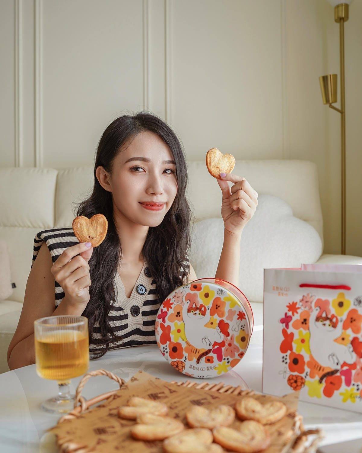 喜憨兒喜歡你 最暖心的手工餅乾甜點推薦！千層蝴蝶酥 乳酪球禮盒分享17.JPG