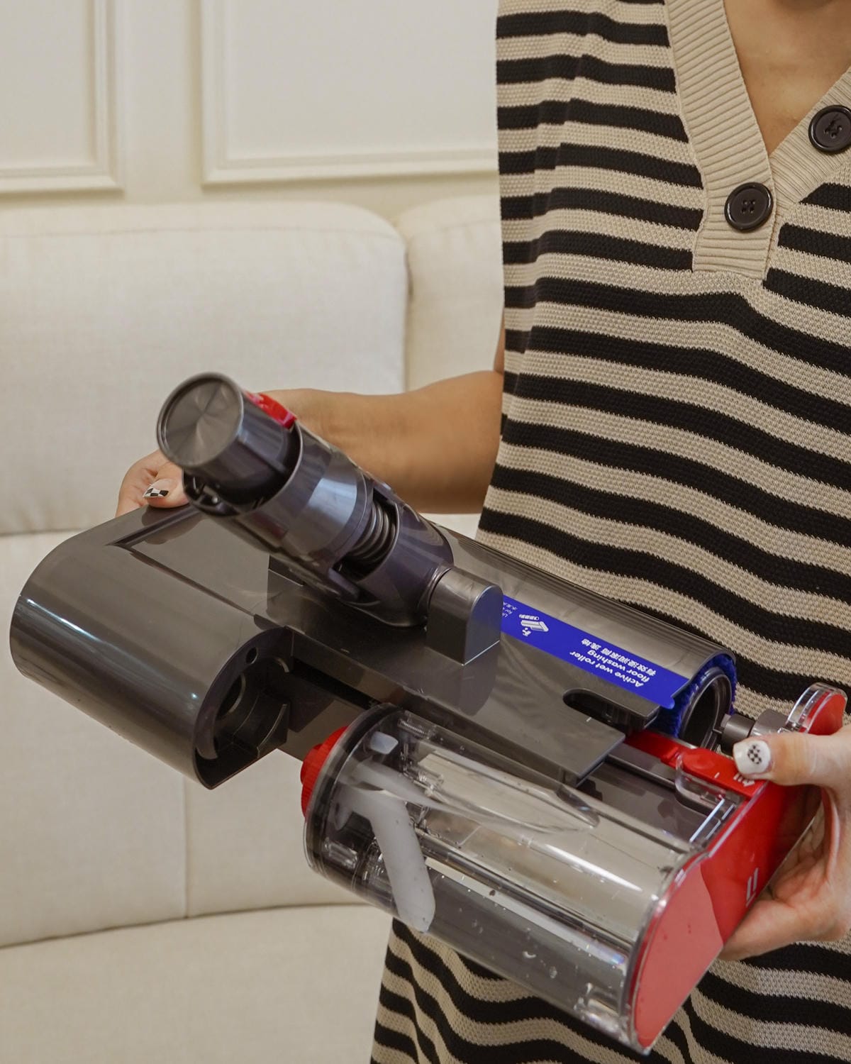 Dyson V12s Detect Slim SubmarineTM 居家清潔推薦 乾濕全能洗地吸塵器深層清潔硬地板 快速便利好幫手12.jpg Dyson V12s Detect Slim SubmarineTM 居家清潔推薦 乾濕全能洗地吸塵器深層清潔硬地板 快速便利好幫手12.jpg