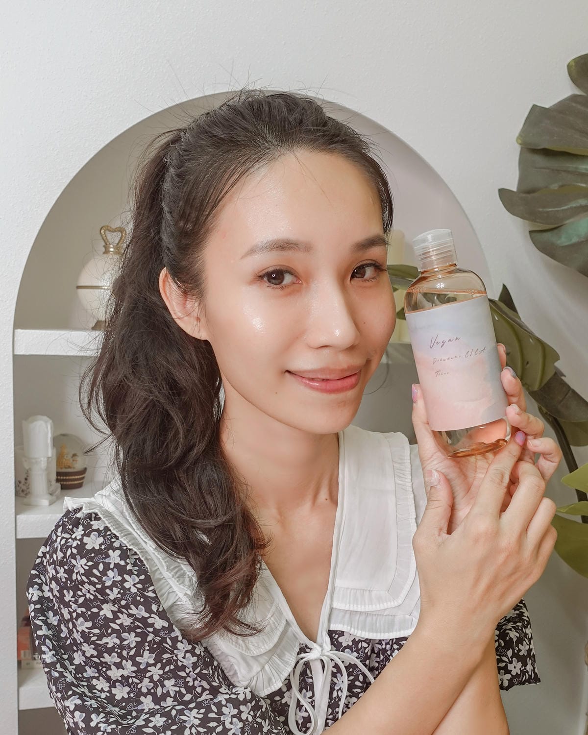 YUGA VEGAN 素食保養品推薦 保濕化妝水 精華液 簡單保養最討喜5.JPG YUGA VEGAN 素食保養品推薦 保濕化妝水 精華液 簡單保養最討喜5.JPG