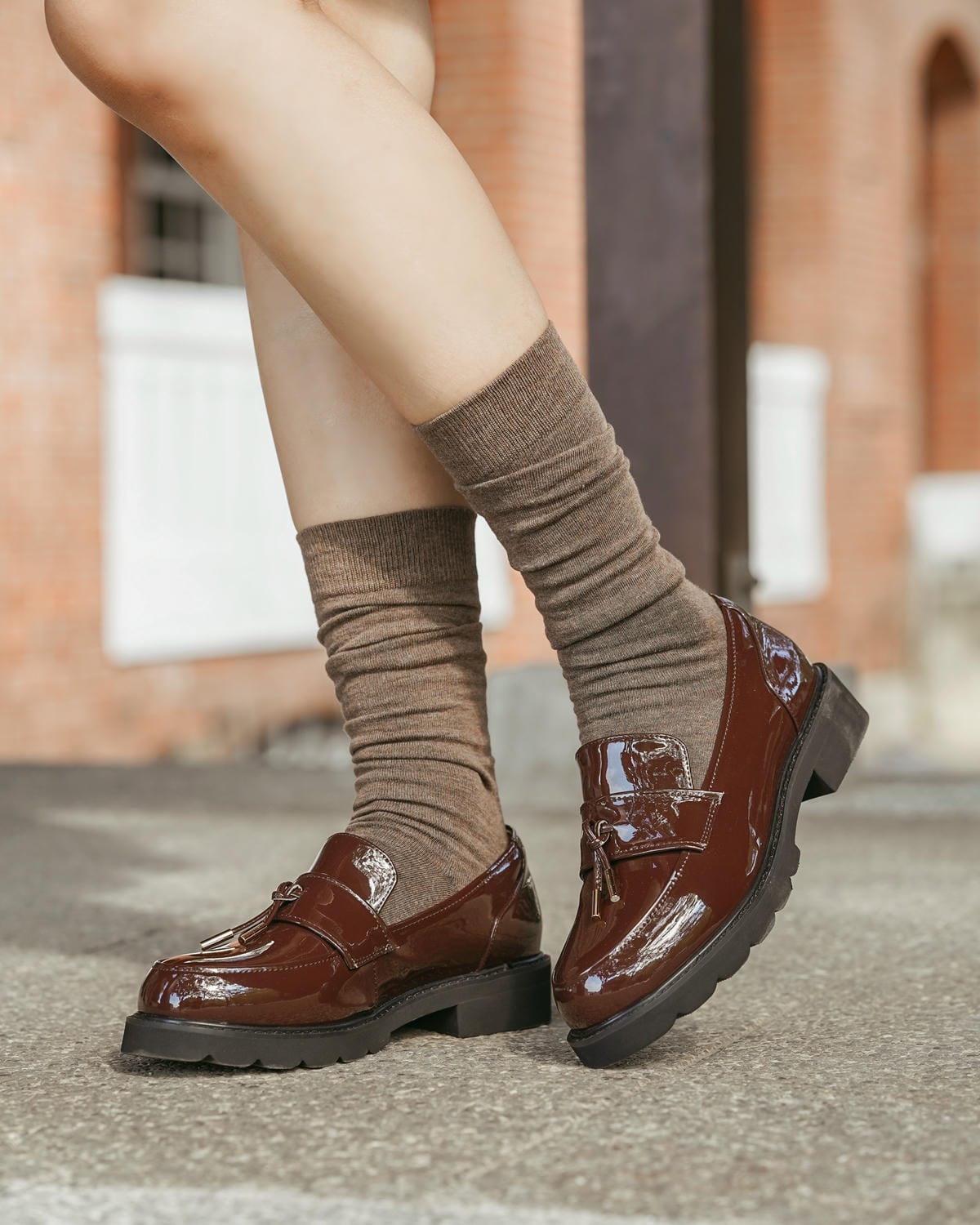 2023秋冬鞋款流行趨勢 FAIR LADY 尖頭平底鞋 短靴 樂福鞋穿搭推薦分享48A.jpg