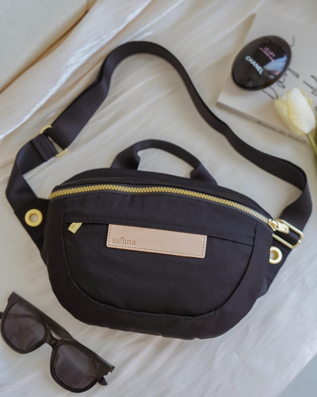 時尚胸包推薦 satana 趣遊走走斜背胸包 輕量好收納 出國旅行必備包款4.jpg 時尚胸包推薦 satana 趣遊走走斜背胸包 輕量好收納 出國旅行必備包款4.jpg