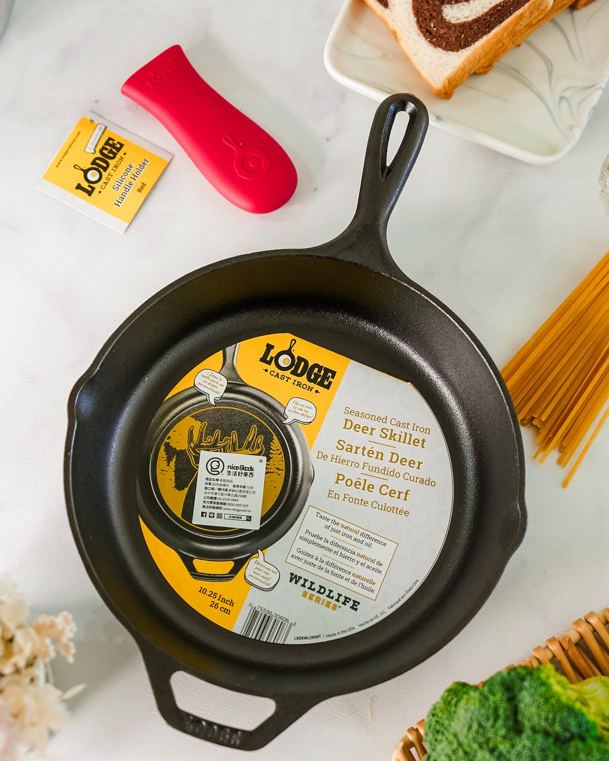 鑄鐵鍋料理食譜LODGE 鑄鐵鍋一鍋在手0技巧成為料理廚神居家露營必備料理神器2.jpg 鑄鐵鍋料理食譜LODGE 鑄鐵鍋一鍋在手0技巧成為料理廚神居家露營必備料理神器2.jpg