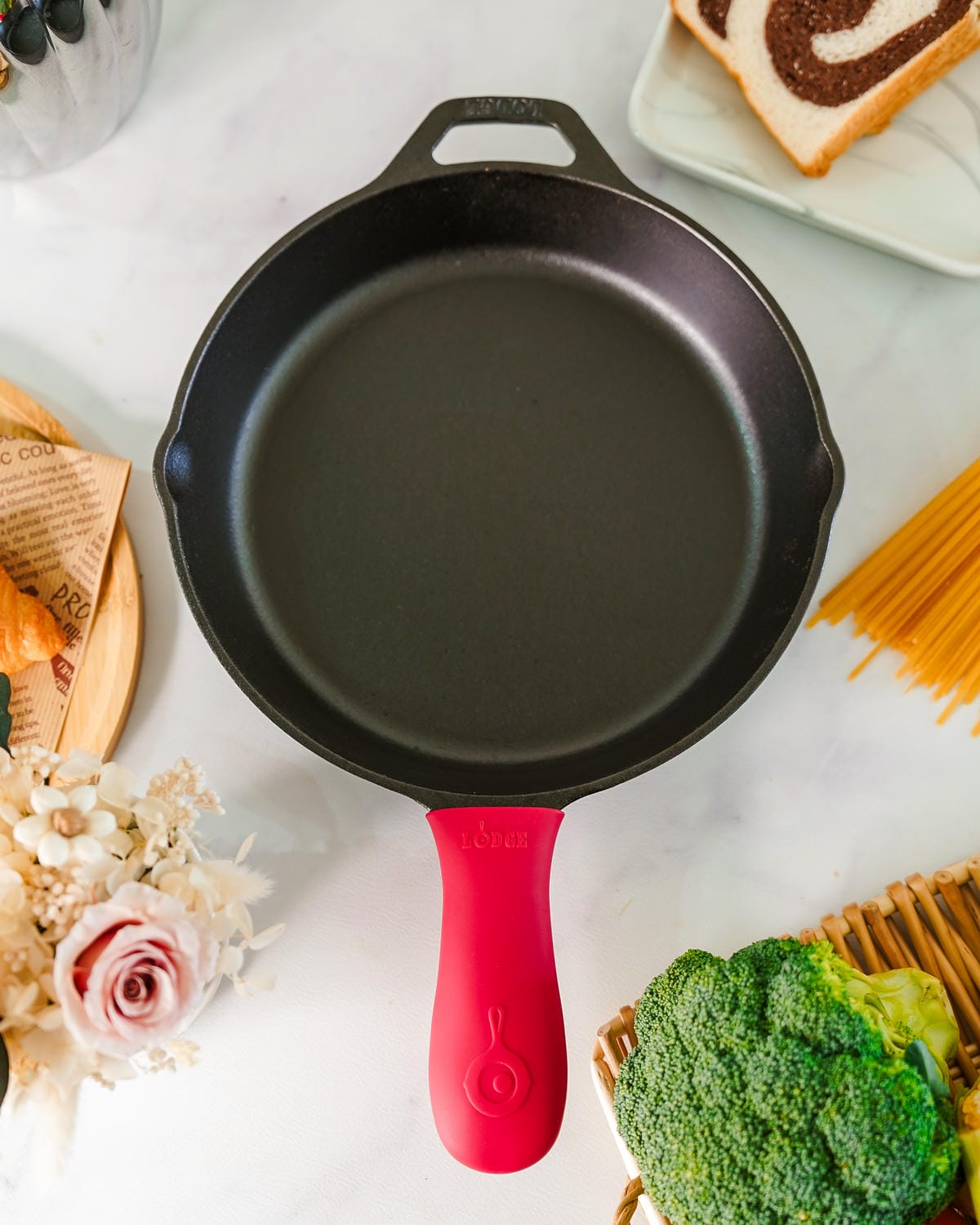 鑄鐵鍋料理食譜LODGE 鑄鐵鍋一鍋在手0技巧成為料理廚神居家露營必備料理神器7.jpg 鑄鐵鍋料理食譜LODGE 鑄鐵鍋一鍋在手0技巧成為料理廚神居家露營必備料理神器7.jpg