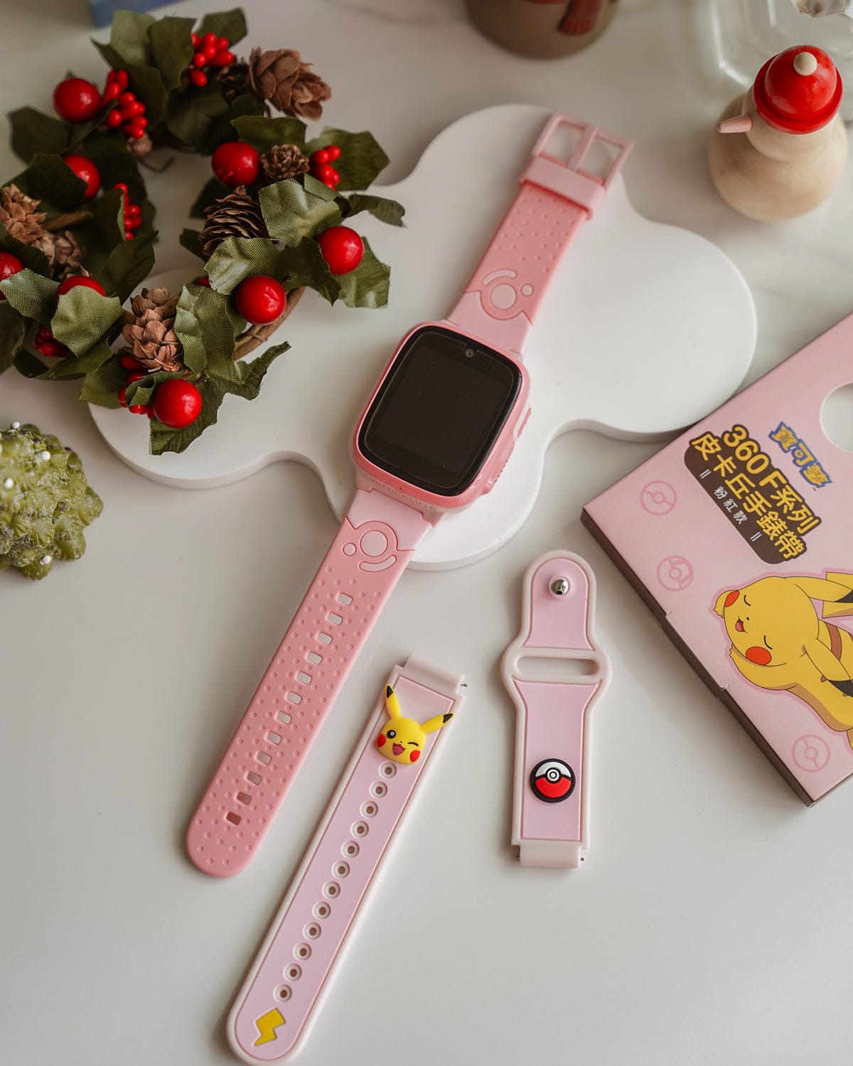 聖誕禮物推薦 遠傳兒童定位手錶 即時定位好安心 全新皮卡丘錶帶組2023年新品上市 開箱24B.jpg