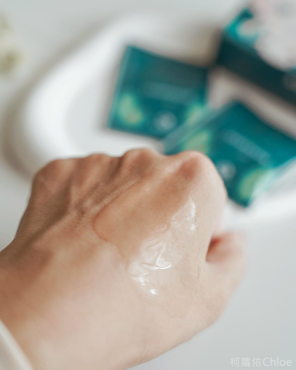 保養推薦 AGELESS恆新 三色堇植萃保濕凍膜 旅行攜帶方便 也是免沖洗晚安面膜6.jpg 保養推薦 AGELESS恆新 三色堇植萃保濕凍膜 旅行攜帶方便 也是免沖洗晚安面膜6.jpg