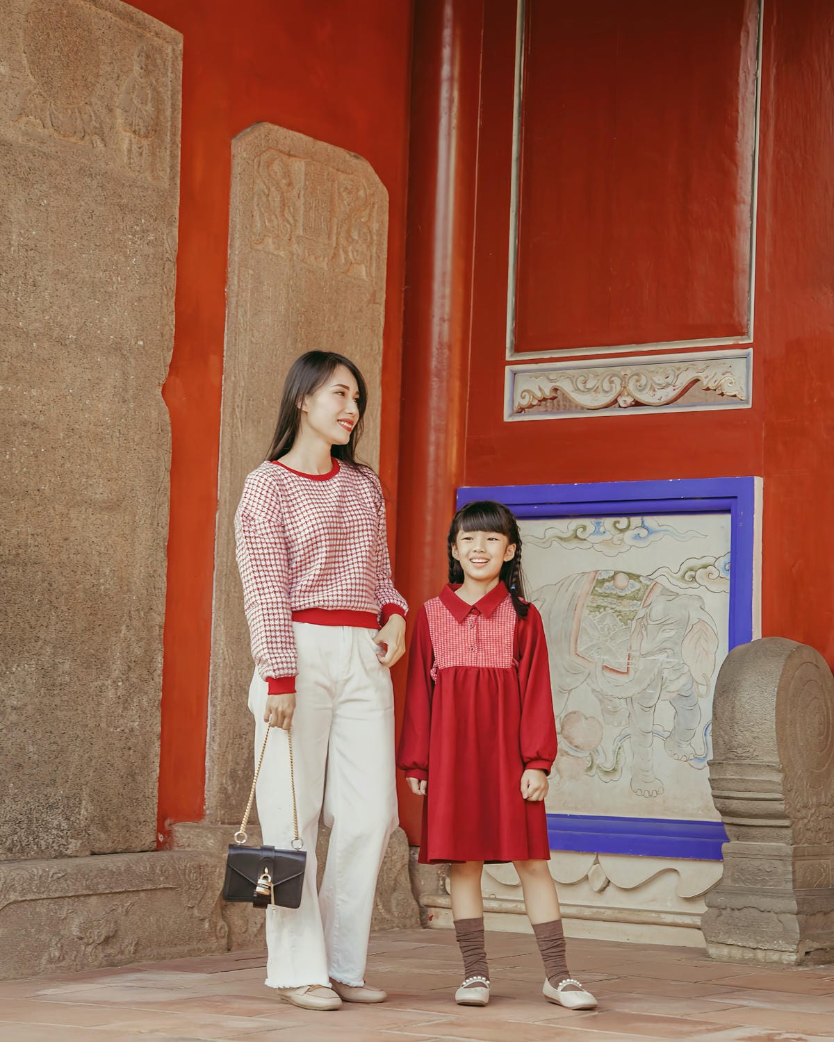 2024新年開運紅色穿搭 OB嚴選折扣碼2024chloe8.jpg