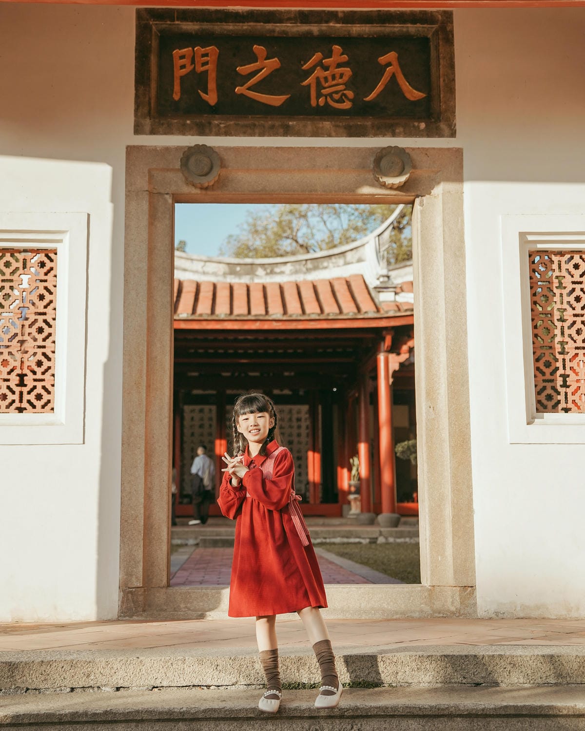 2024新年開運紅色穿搭 OB嚴選折扣碼2024chloe9.jpg