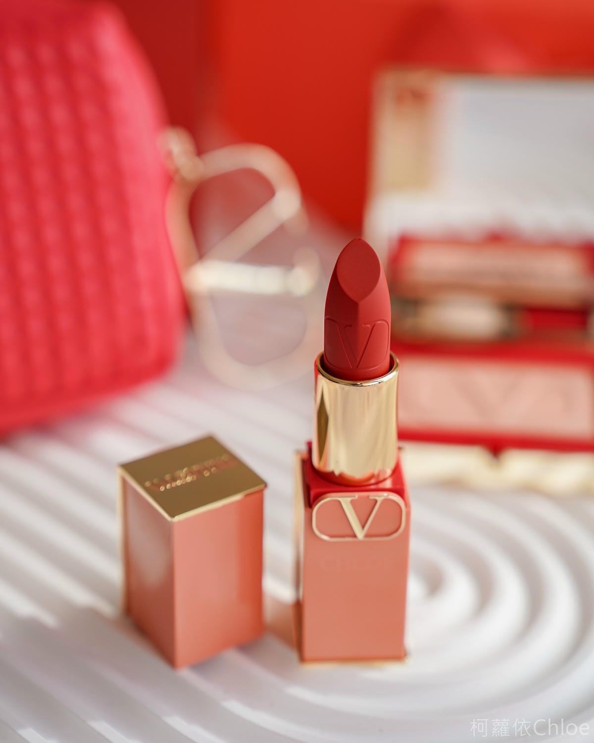 彩妝界的仙女下凡 VALENTINO BEAUTY繁花珊瑚限量版 高調美翻了14.jpg 彩妝界的仙女下凡 VALENTINO BEAUTY繁花珊瑚限量版 高調美翻了14.jpg