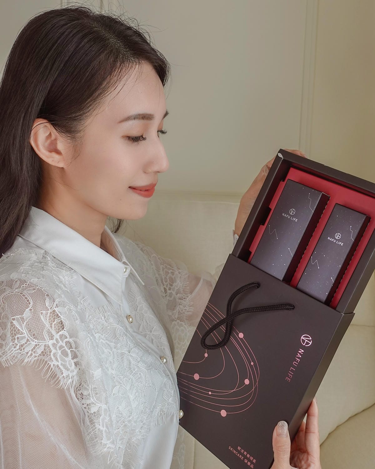 精華油推薦 NAFU LIFE 賦活青春禮盒1+1保養很有感 體驗Asta-S超級蝦紅素的魅力2A.JPG 精華油推薦 NAFU LIFE 賦活青春禮盒1+1保養很有感 體驗Asta-S超級蝦紅素的魅力2A.JPG