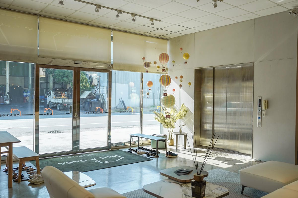 台南家具推薦 米拉居家 平價進口沙發 首推達利沙發 床墊 床架 打造質感居家空間2.jpg 台南家具推薦 米拉居家 平價進口沙發 首推達利沙發 床墊 床架 打造質感居家空間2.jpg