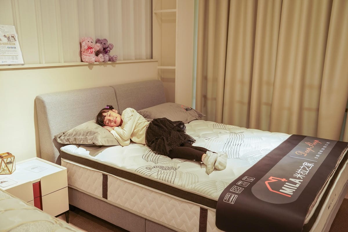 台南家具推薦 米拉居家 平價進口沙發 首推達利沙發 床墊 床架 打造質感居家空間51.jpg 台南家具推薦 米拉居家 平價進口沙發 首推達利沙發 床墊 床架 打造質感居家空間51.jpg