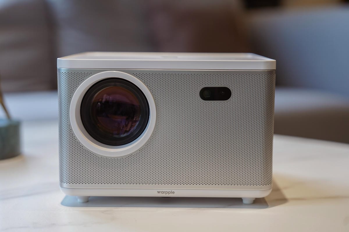 萬元內投影機推薦 Warpple 高亮度真1080P智慧投影機 LS8 把家裡變成電影院！２.jpg