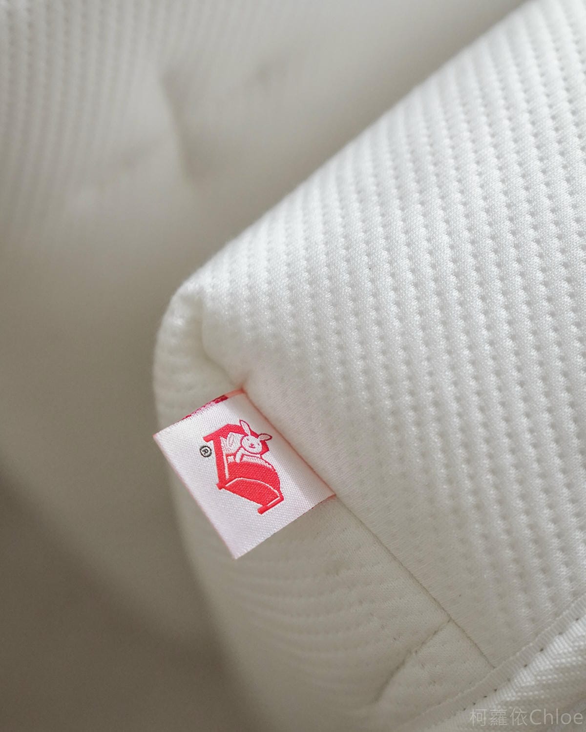 床墊床包推薦 棉床本舖Annahome AlizzZ愛麗絲三折床墊 天絲60支床包 打造夏日好好睡計畫8.jpg 床墊床包推薦 棉床本舖Annahome AlizzZ愛麗絲三折床墊 天絲60支床包 打造夏日好好睡計畫8.jpg