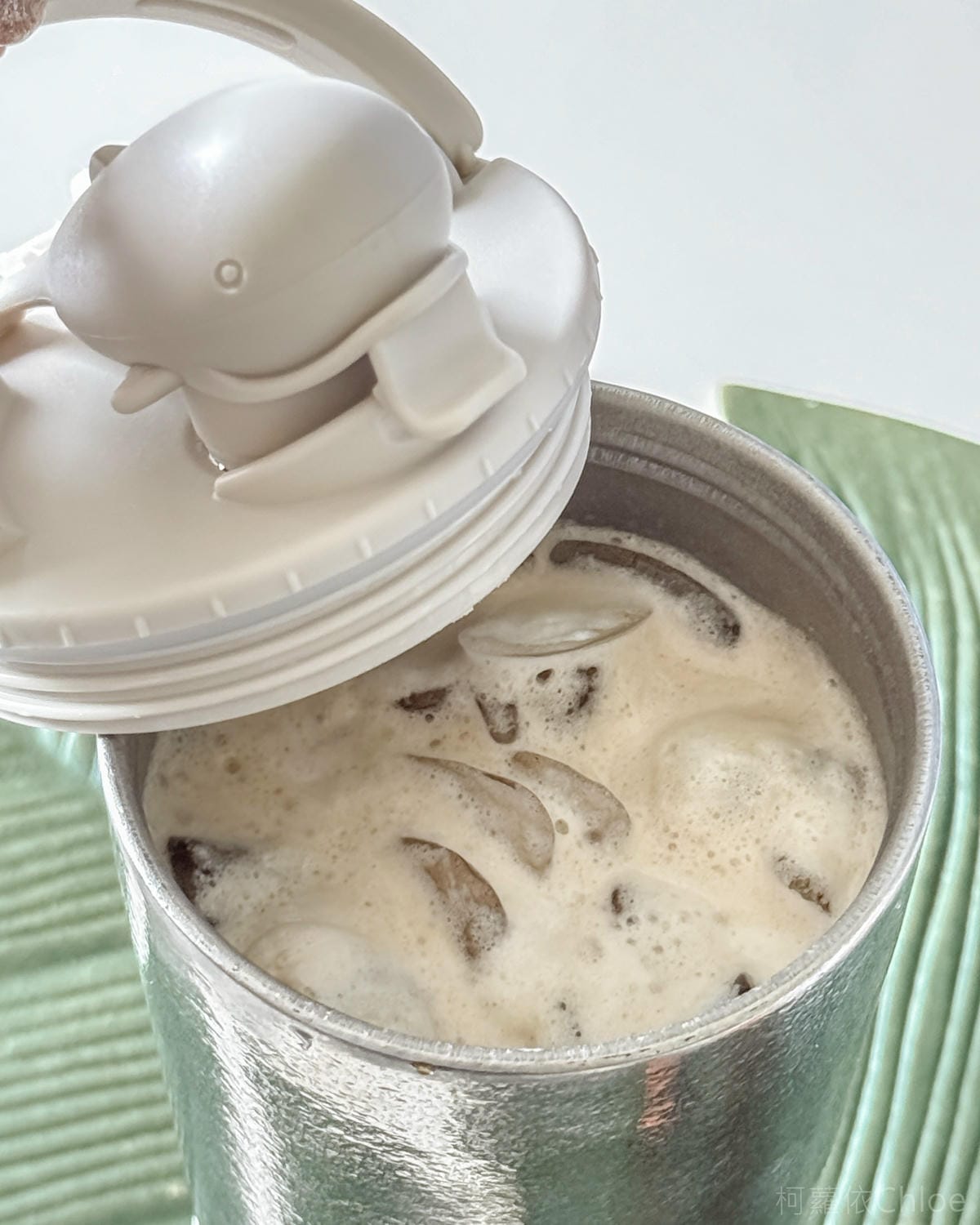 質感環保杯推薦 純鈦鯨魚冰霸杯二代 輕巧好攜帶 咖啡茶類不卡味28.jpg 質感環保杯推薦 純鈦鯨魚冰霸杯二代 輕巧好攜帶 咖啡茶類不卡味28.jpg