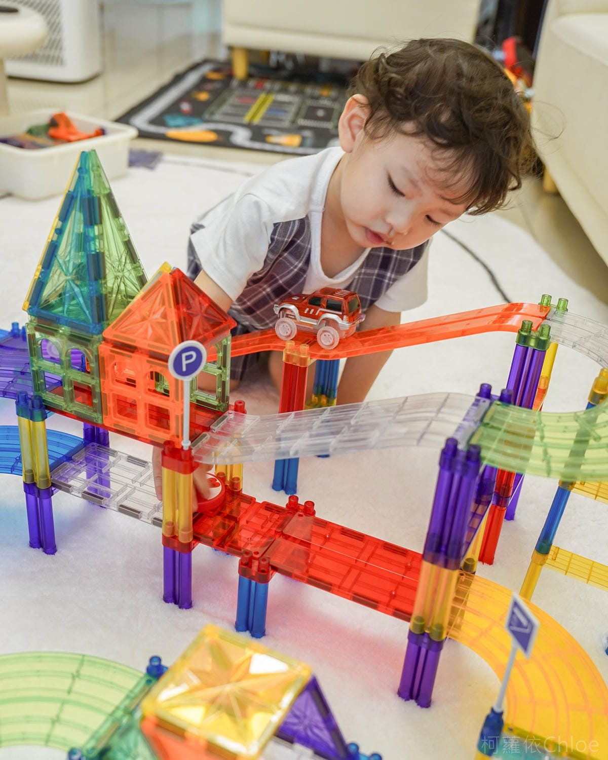 高CP值磁力片推薦 ScienceBaby磁力片電動軌道車 雪鑽造型玩不膩26.jpg 高CP值磁力片推薦 ScienceBaby磁力片電動軌道車 雪鑽造型玩不膩26.jpg