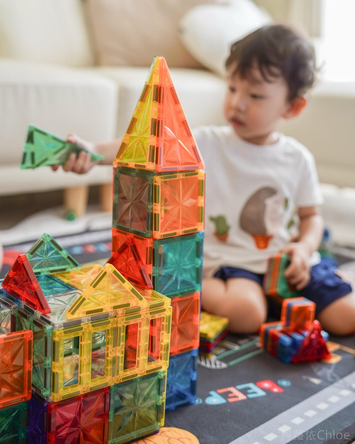 高CP值磁力片推薦 ScienceBaby磁力片電動軌道車 雪鑽造型玩不膩41.jpg 高CP值磁力片推薦 ScienceBaby磁力片電動軌道車 雪鑽造型玩不膩41.jpg