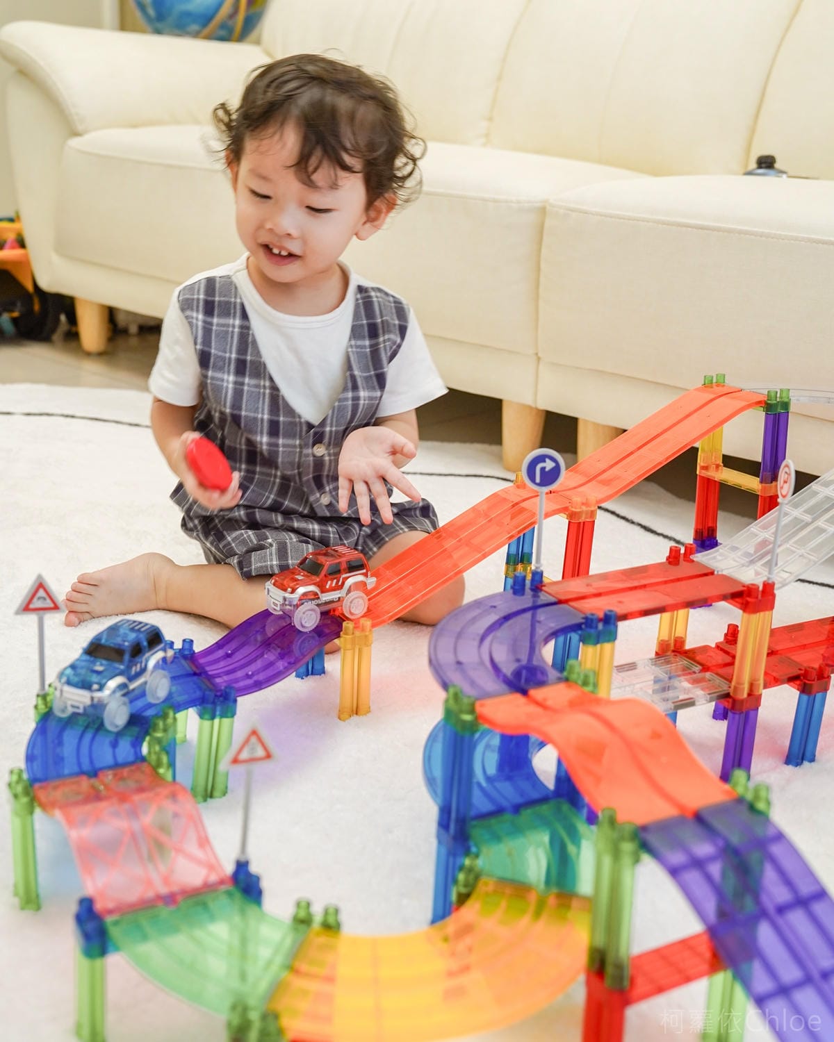 高CP值磁力片推薦 ScienceBaby磁力片電動軌道車 雪鑽造型玩不膩21.jpg 高CP值磁力片推薦 ScienceBaby磁力片電動軌道車 雪鑽造型玩不膩21.jpg