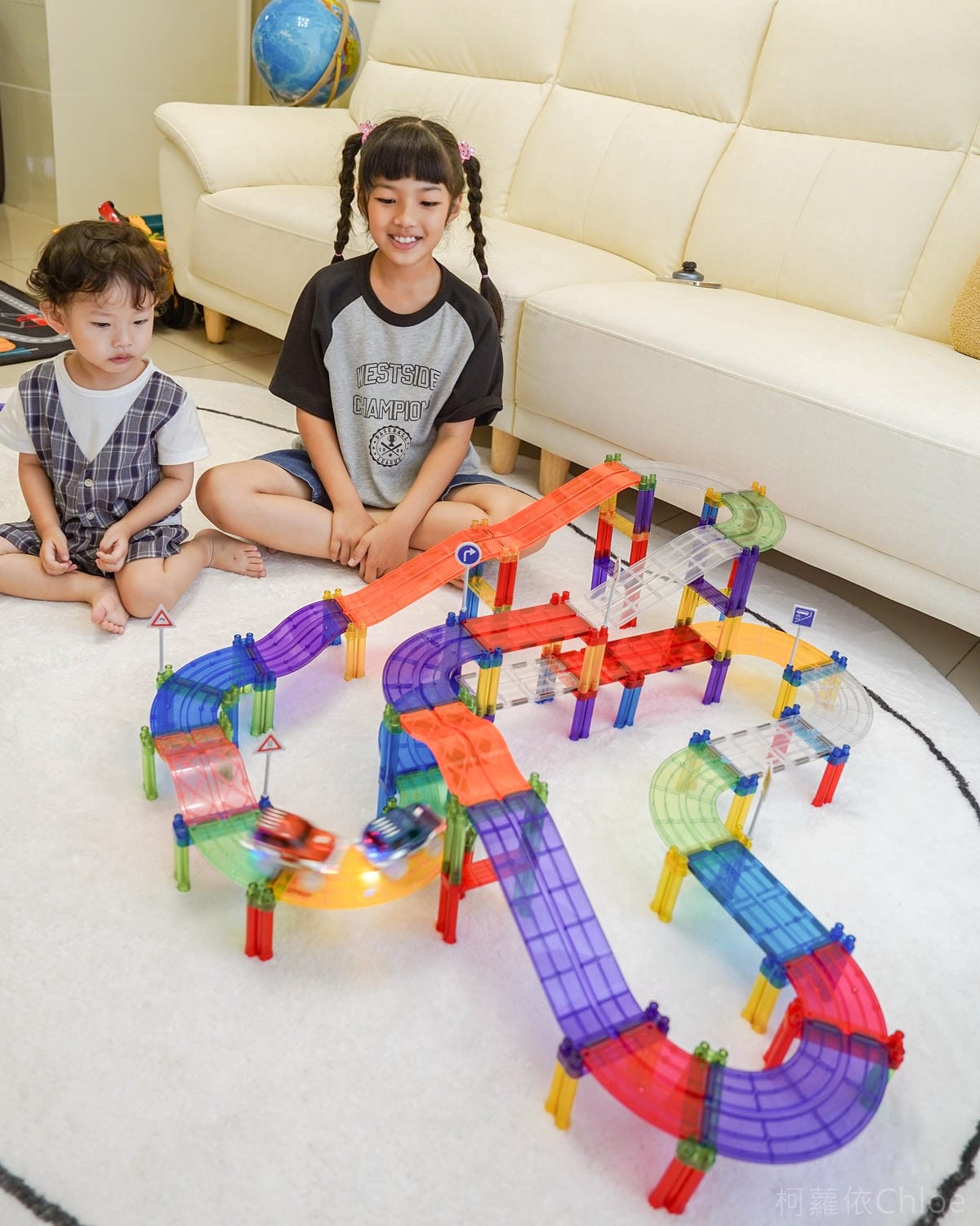 高CP值磁力片推薦 ScienceBaby磁力片電動軌道車 雪鑽造型玩不膩27.JPG 高CP值磁力片推薦 ScienceBaby磁力片電動軌道車 雪鑽造型玩不膩27.JPG