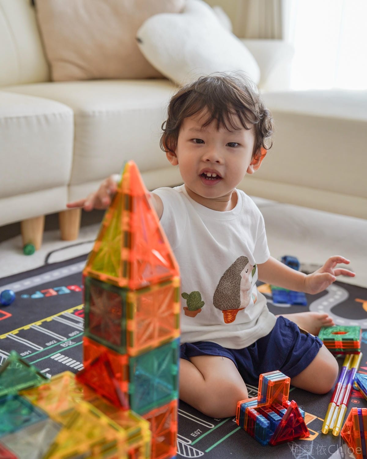 高CP值磁力片推薦 ScienceBaby磁力片電動軌道車 雪鑽造型玩不膩45.jpg 高CP值磁力片推薦 ScienceBaby磁力片電動軌道車 雪鑽造型玩不膩45.jpg