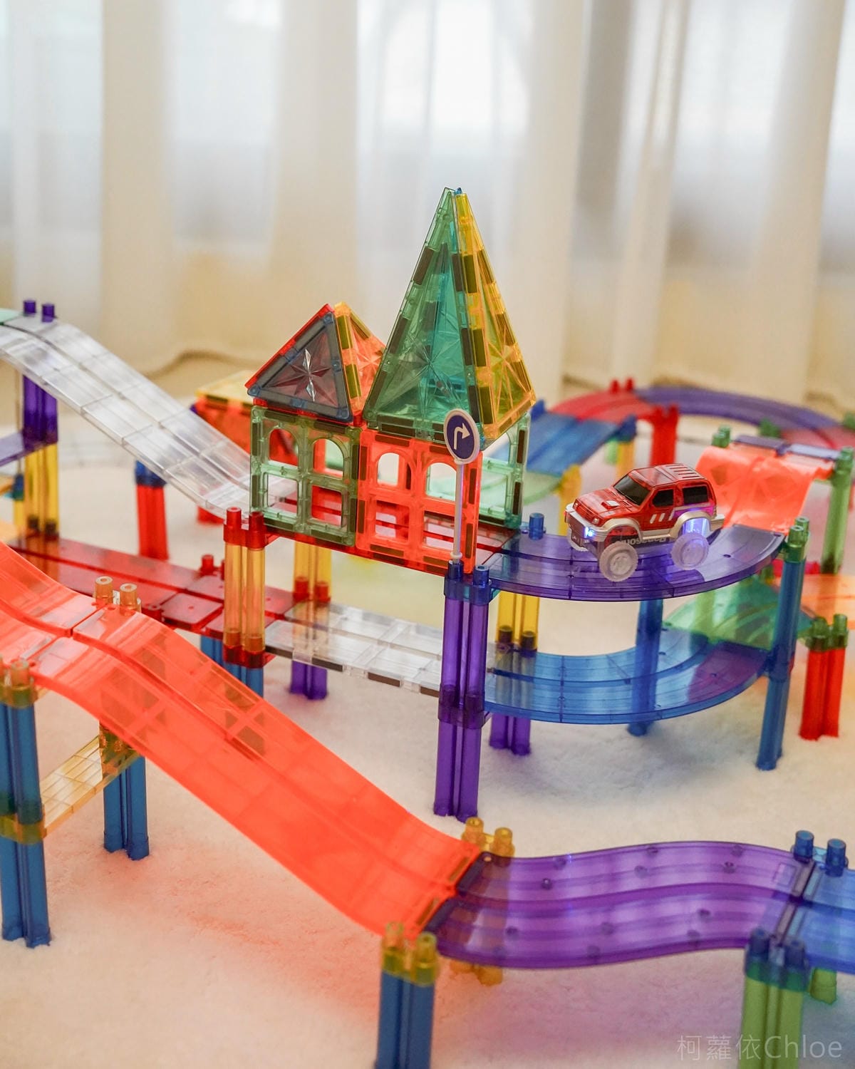 高CP值磁力片推薦 ScienceBaby磁力片電動軌道車 雪鑽造型玩不膩25.jpg 高CP值磁力片推薦 ScienceBaby磁力片電動軌道車 雪鑽造型玩不膩25.jpg