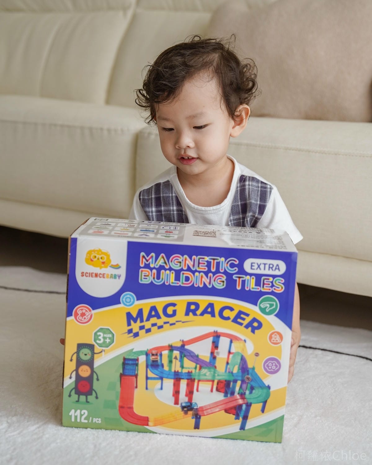 高CP值磁力片推薦 ScienceBaby磁力片電動軌道車 雪鑽造型玩不膩2.jpg 高CP值磁力片推薦 ScienceBaby磁力片電動軌道車 雪鑽造型玩不膩2.jpg