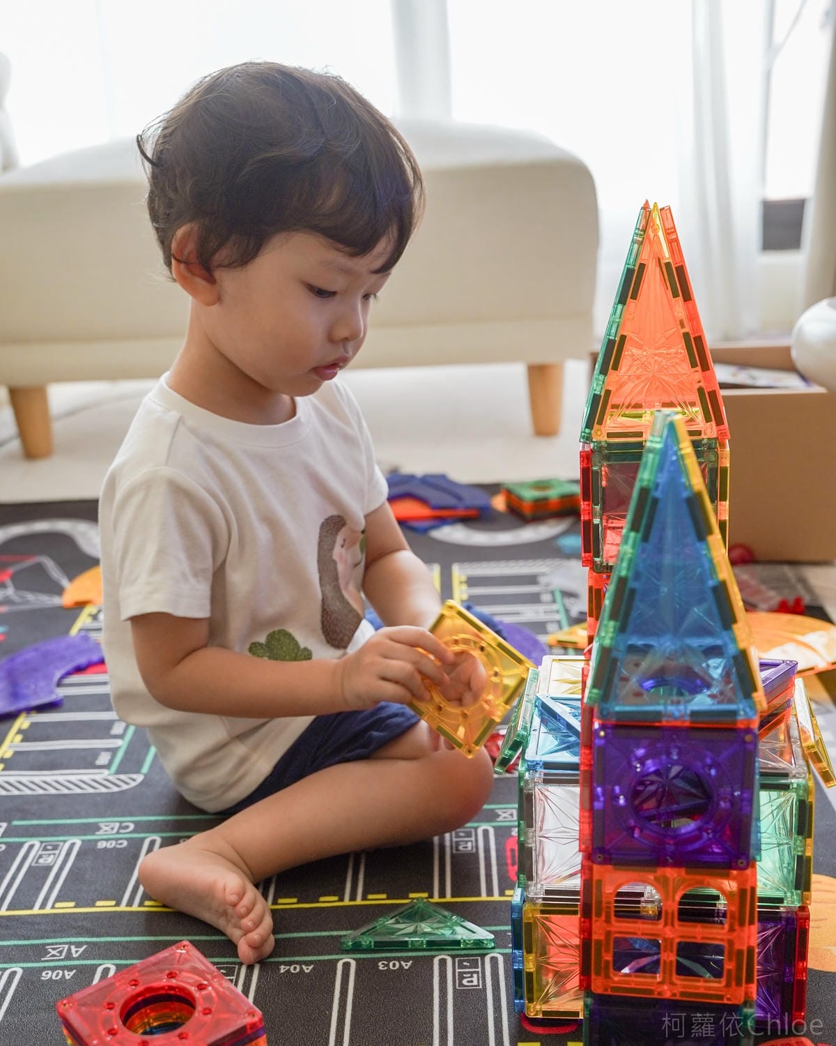 高CP值磁力片推薦 ScienceBaby磁力片電動軌道車 雪鑽造型玩不膩43.jpg 高CP值磁力片推薦 ScienceBaby磁力片電動軌道車 雪鑽造型玩不膩43.jpg