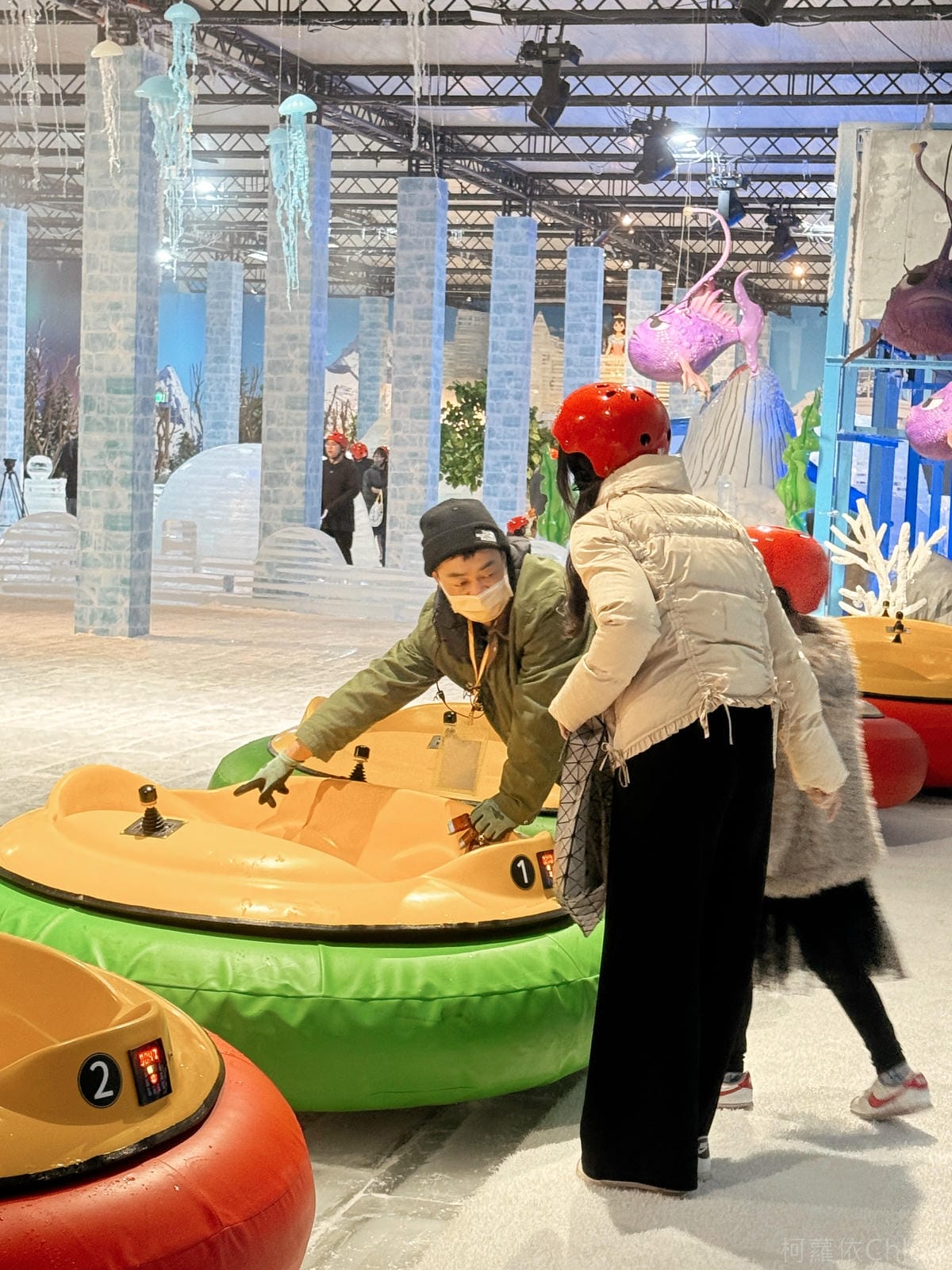 高雄展覽 冰雪祭.白色童話 寒流來襲超消暑 高雄駁二藝術特區10.jpg 高雄展覽 冰雪祭.白色童話 寒流來襲超消暑 高雄駁二藝術特區10.jpg