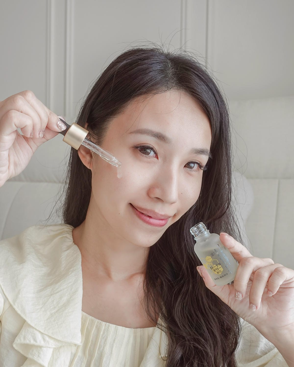 保濕精華推薦OZIO蜂王乳極致滋養精華 日常保養多一步驟 維持肌膚彈性超凍齡8.jpg 保濕精華推薦OZIO蜂王乳極致滋養精華 日常保養多一步驟 維持肌膚彈性超凍齡8.jpg