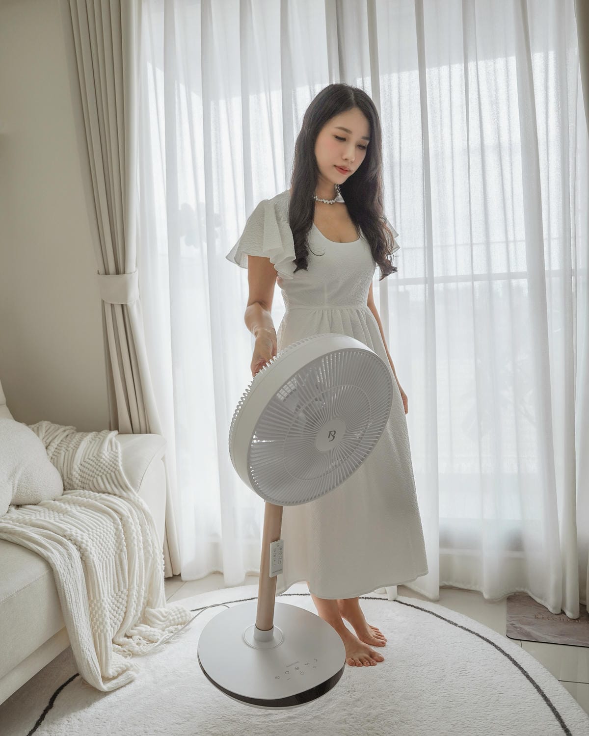 循環扇推薦 巴慕斯BAMOUSSE 16吋直立式風扇 多角度擺頭 可定時預約 白色系家電開箱26.jpg