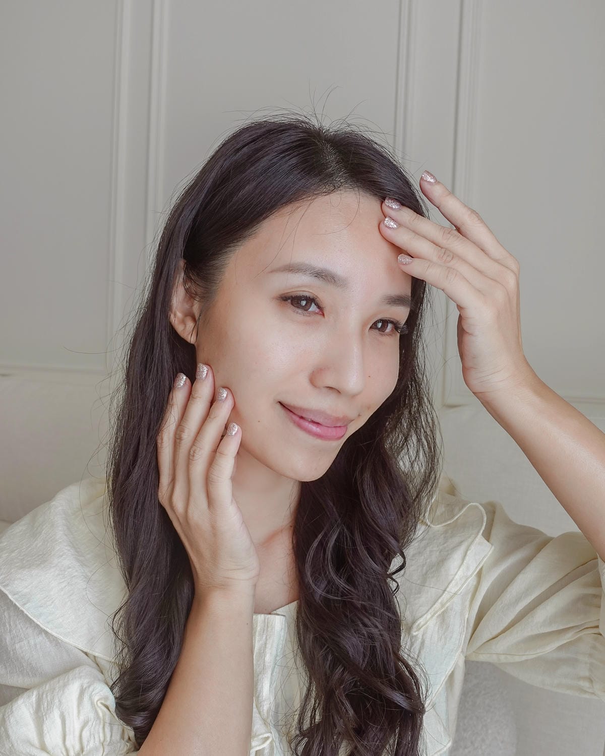 保濕精華推薦OZIO蜂王乳極致滋養精華 日常保養多一步驟 維持肌膚彈性超凍齡11.jpg 保濕精華推薦OZIO蜂王乳極致滋養精華 日常保養多一步驟 維持肌膚彈性超凍齡11.jpg