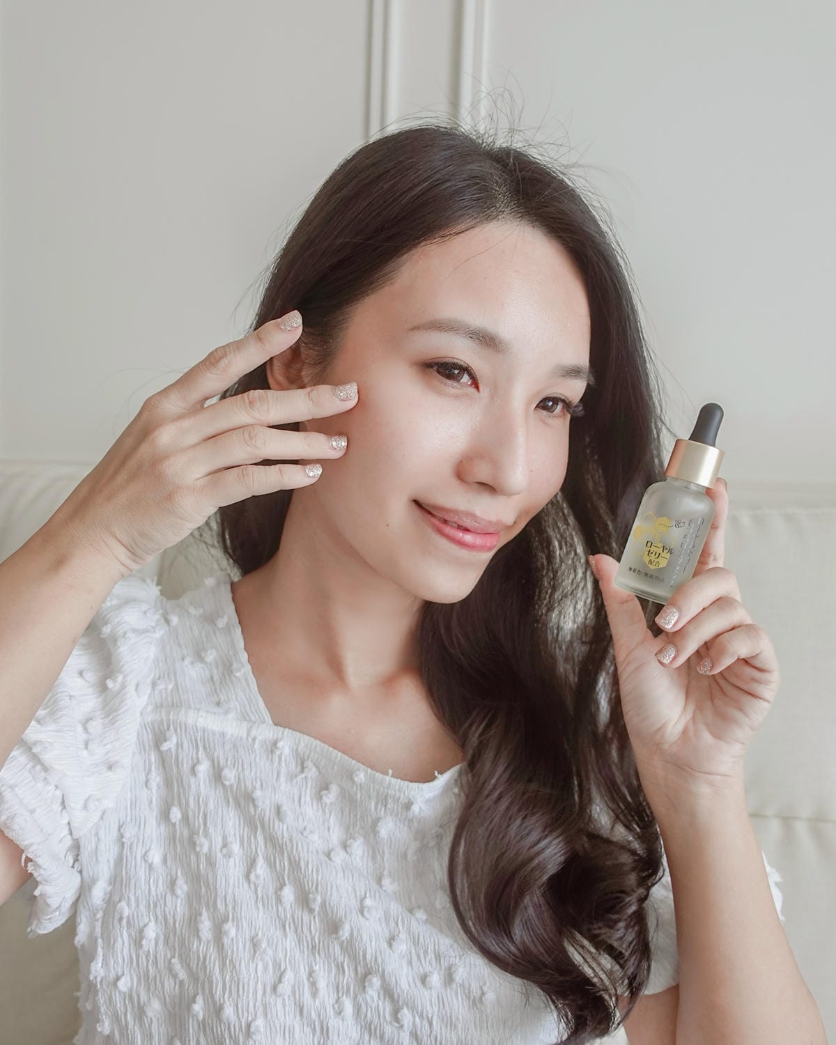 保濕精華推薦OZIO蜂王乳極致滋養精華 日常保養多一步驟 維持肌膚彈性超凍齡14.jpg 保濕精華推薦OZIO蜂王乳極致滋養精華 日常保養多一步驟 維持肌膚彈性超凍齡14.jpg