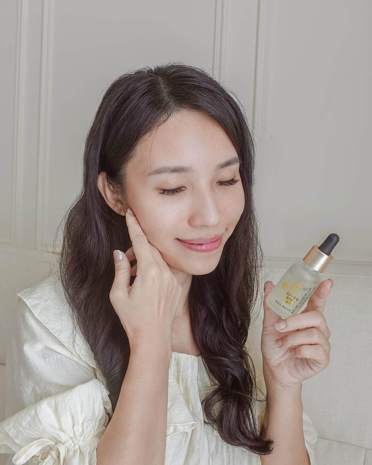 保濕精華推薦OZIO蜂王乳極致滋養精華 日常保養多一步驟 維持肌膚彈性超凍齡18.jpg 保濕精華推薦OZIO蜂王乳極致滋養精華 日常保養多一步驟 維持肌膚彈性超凍齡18.jpg