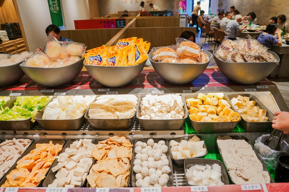 最潮台式爆炒火鍋【狂一鍋】義享店 功夫排骨酥鍋 隱藏版酸菜魚鍋必點 平日中午宵夜299起+自助菜盤DIY13.jpg 最潮台式爆炒火鍋【狂一鍋】義享店 功夫排骨酥鍋 隱藏版酸菜魚鍋必點 平日中午宵夜299起+自助菜盤DIY13.jpg