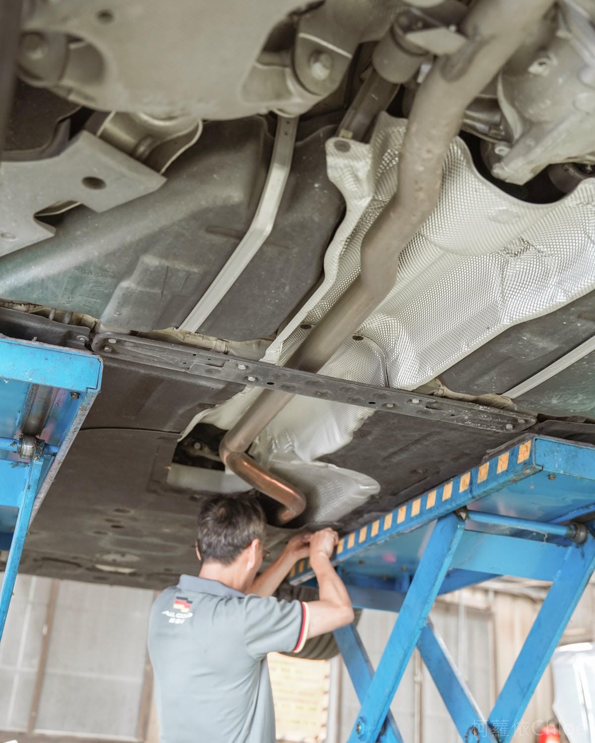 汽車保養廠推薦歐固德 慶通汽車嘉義服務廠 BMW變速箱油 差速器油更換不怕被騙最放心10.jpg 汽車保養廠推薦歐固德 慶通汽車嘉義服務廠 BMW變速箱油 差速器油更換不怕被騙最放心10.jpg