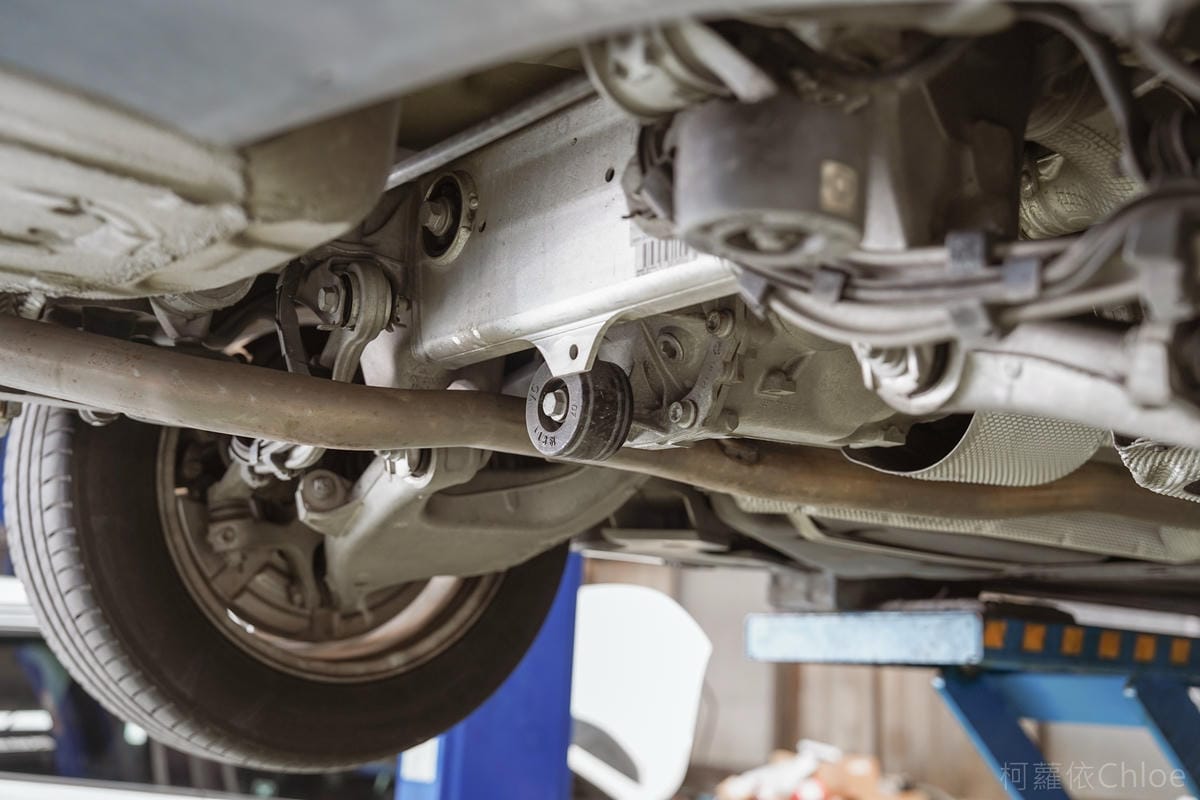 汽車保養廠推薦歐固德 慶通汽車嘉義服務廠 BMW變速箱油 差速器油更換不怕被騙最放心11A.jpg 汽車保養廠推薦歐固德 慶通汽車嘉義服務廠 BMW變速箱油 差速器油更換不怕被騙最放心11A.jpg