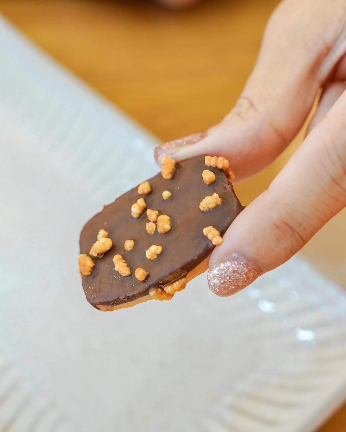 皇樓喜餅門市試吃開箱 璀璨 ‧ 圓提盒 中西式喜餅 伴手禮 推薦 感受愛情綻放的時刻41.jpg 皇樓喜餅門市試吃開箱 璀璨 ‧ 圓提盒 中西式喜餅 伴手禮 推薦 感受愛情綻放的時刻41.jpg