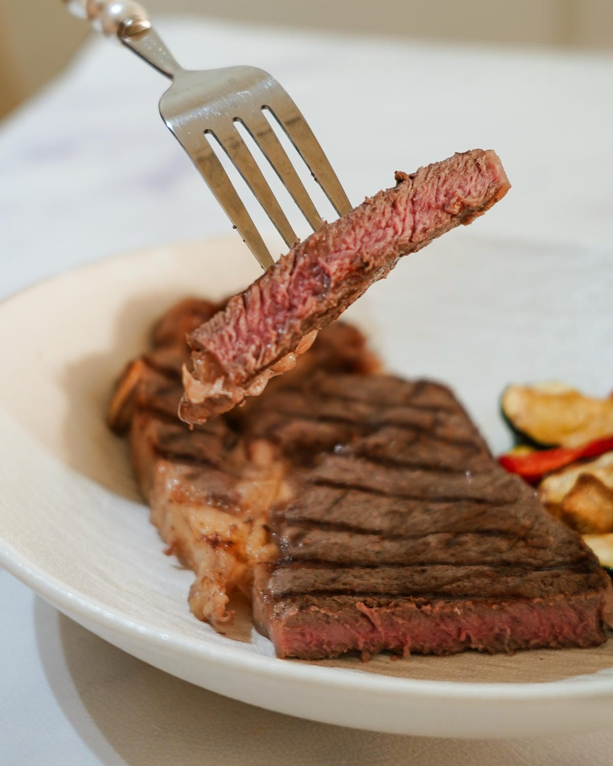 宅配美食推薦 漢來宅美食 五星飯店等級食材在家也能輕鬆料理 激推戰斧豬排 沙朗牛排 魚翅丸16.jpg 宅配美食推薦 漢來宅美食 五星飯店等級食材在家也能輕鬆料理 激推戰斧豬排 沙朗牛排 魚翅丸16.jpg
