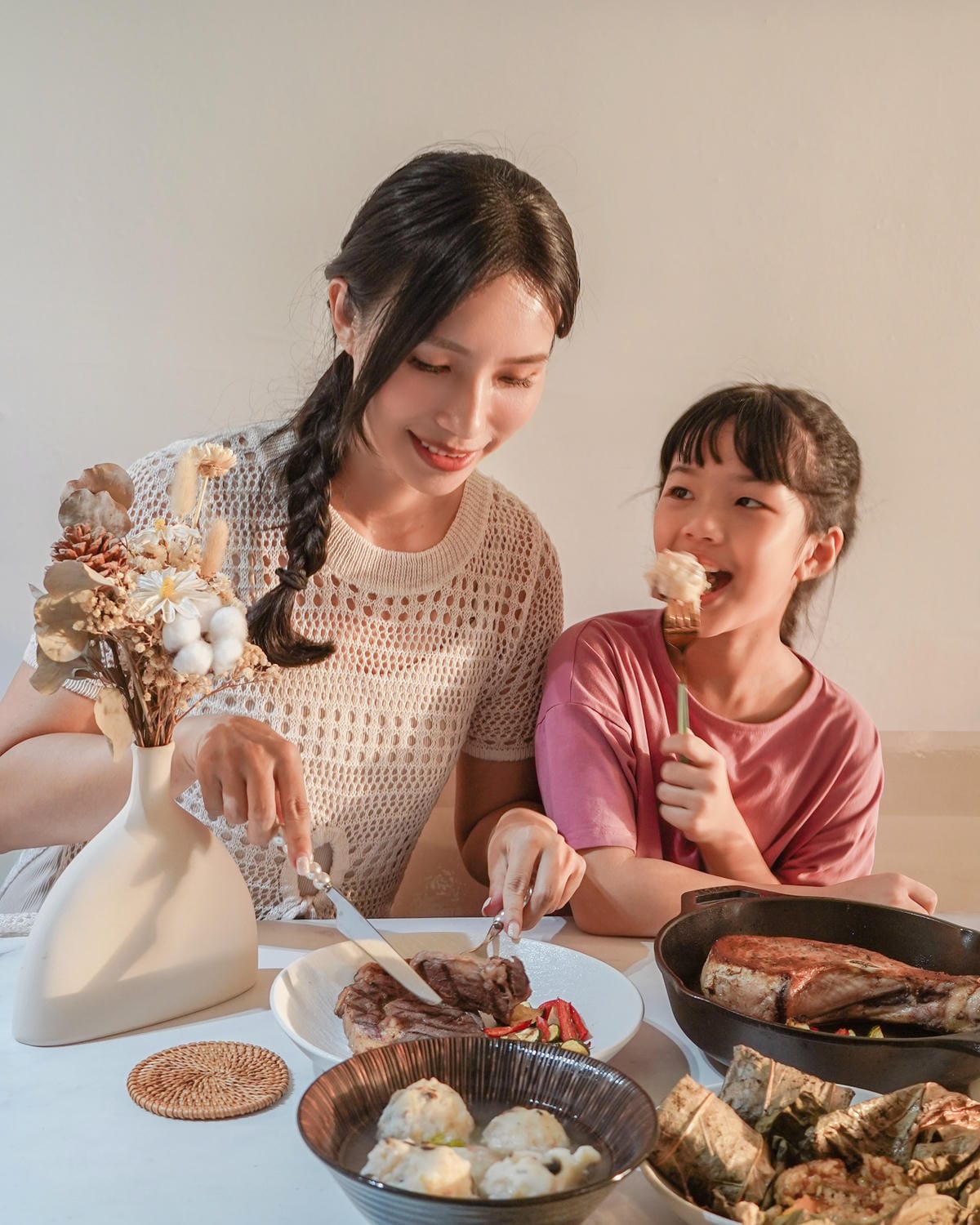 宅配美食推薦 漢來宅美食 五星飯店等級食材在家也能輕鬆料理 激推戰斧豬排 沙朗牛排 魚翅丸38.jpg 宅配美食推薦 漢來宅美食 五星飯店等級食材在家也能輕鬆料理 激推戰斧豬排 沙朗牛排 魚翅丸38.jpg