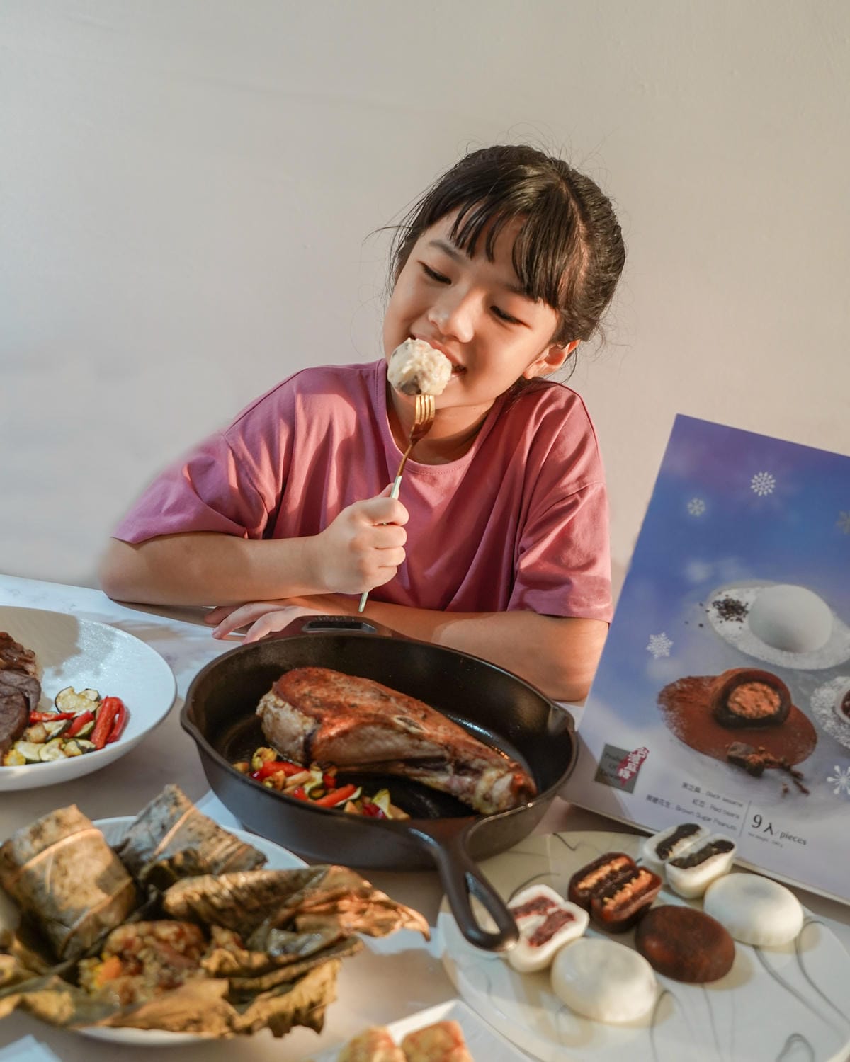 宅配美食推薦 漢來宅美食 五星飯店等級食材在家也能輕鬆料理 激推戰斧豬排 沙朗牛排 魚翅丸22A.jpg 宅配美食推薦 漢來宅美食 五星飯店等級食材在家也能輕鬆料理 激推戰斧豬排 沙朗牛排 魚翅丸22A.jpg