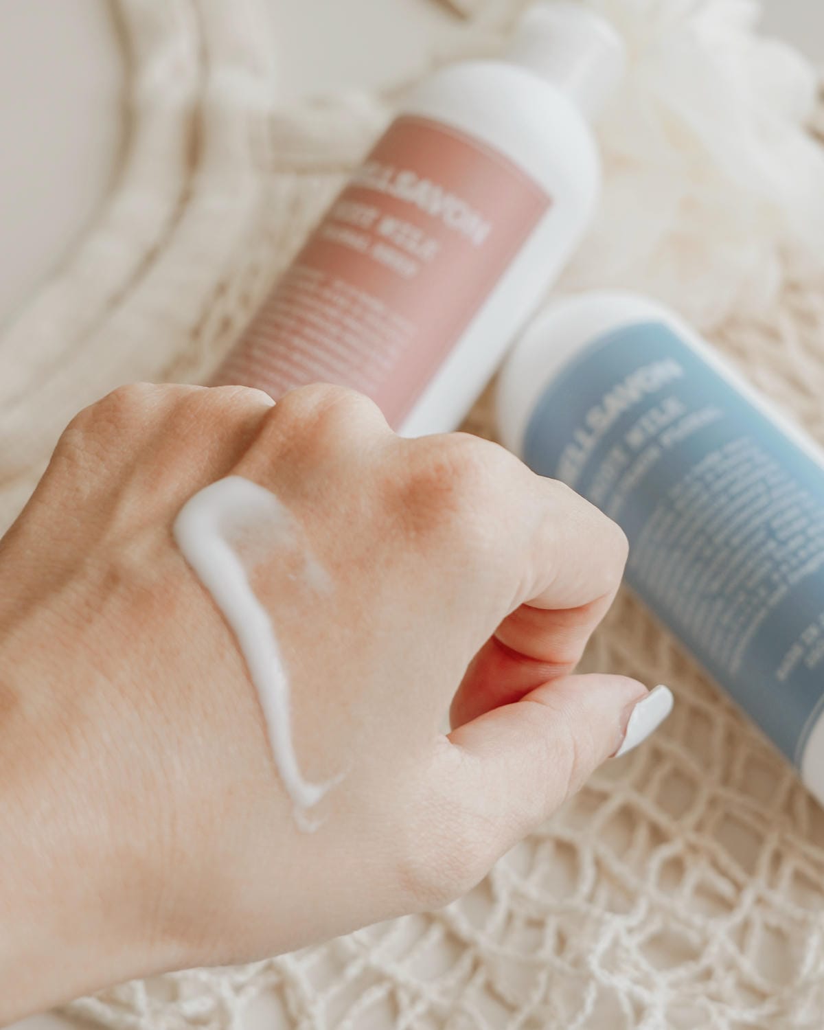 香氛沐浴露乳液推薦 日本MELLSAVON 2024升級版 呵護肌膚同時散發迷人香氣17.jpg 香氛沐浴露乳液推薦 日本MELLSAVON 2024升級版 呵護肌膚同時散發迷人香氣17.jpg