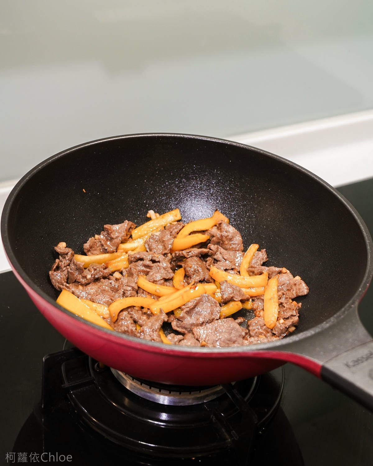 不沾鍋推薦 韓國Kassel 鑽石超導熱不沾輕深炒鍋 輕鬆料理每一天 IH爐 瓦斯爐適用(附食譜)24.jpg 不沾鍋推薦 韓國Kassel 鑽石超導熱不沾輕深炒鍋 輕鬆料理每一天 IH爐 瓦斯爐適用(附食譜)24.jpg