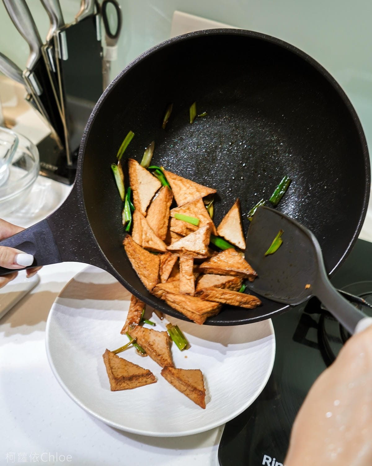 不沾鍋推薦 韓國Kassel 鑽石超導熱不沾輕深炒鍋 輕鬆料理每一天 IH爐 瓦斯爐適用(附食譜)19.jpg 不沾鍋推薦 韓國Kassel 鑽石超導熱不沾輕深炒鍋 輕鬆料理每一天 IH爐 瓦斯爐適用(附食譜)19.jpg