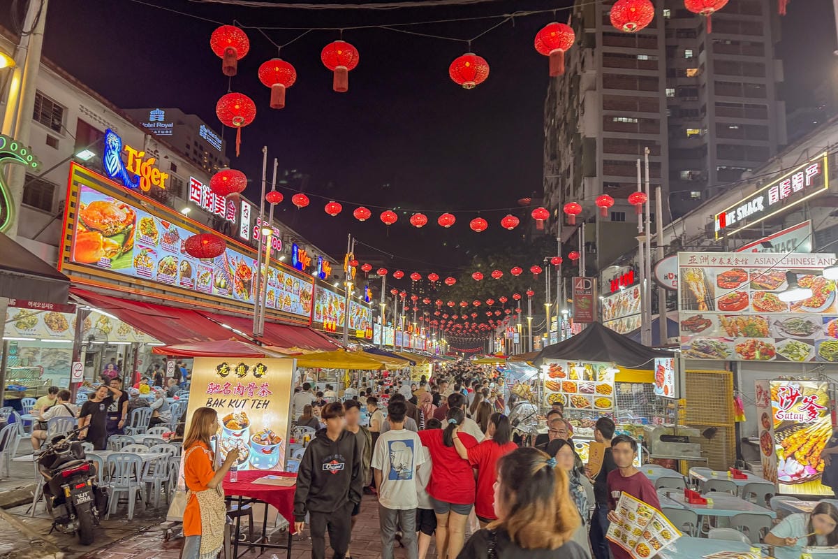 吉隆坡美食 黃亞華小食店 烤雞翅 沙嗲串亞羅街夜市必吃1.jpg 吉隆坡美食 黃亞華小食店 烤雞翅 沙嗲串亞羅街夜市必吃1.jpg