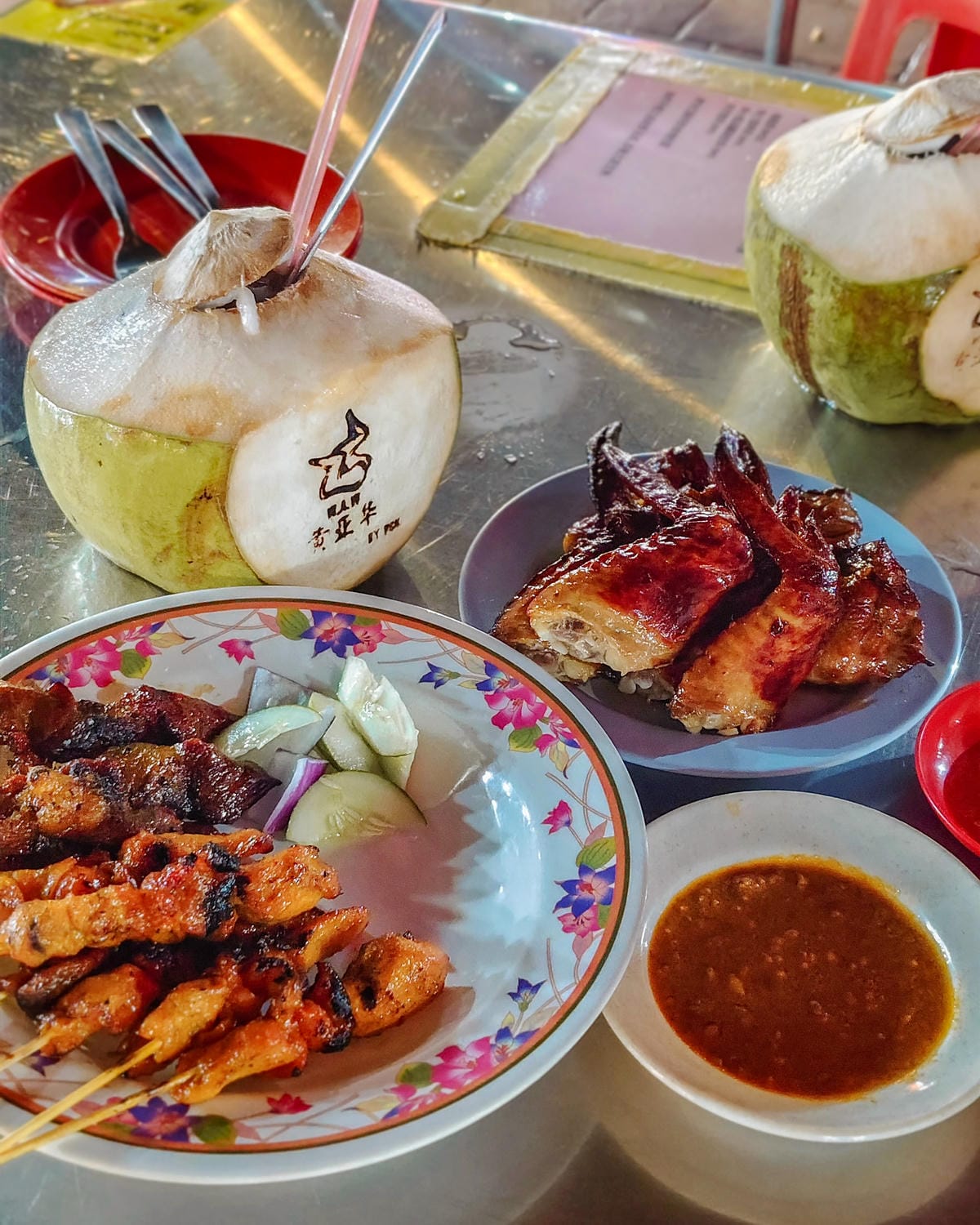 吉隆坡美食 黃亞華小食店 烤雞翅 沙嗲串亞羅街夜市必吃3A.jpg 吉隆坡美食 黃亞華小食店 烤雞翅 沙嗲串亞羅街夜市必吃3A.jpg