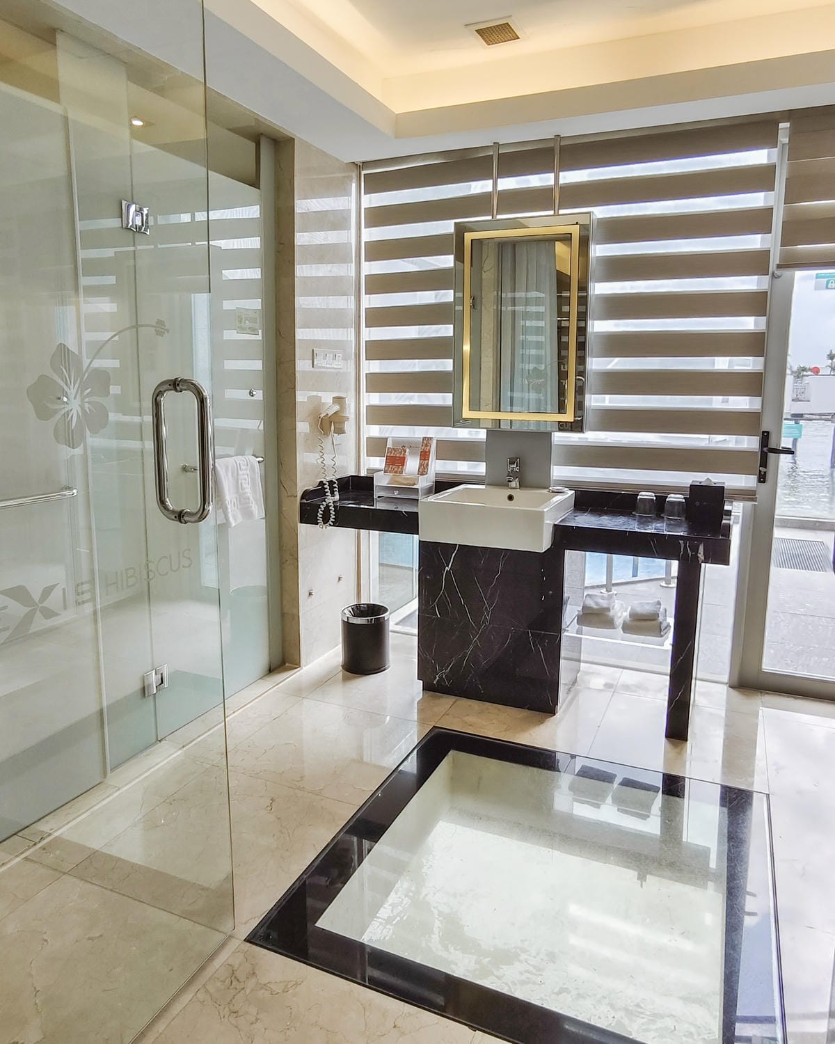 馬來西亞住宿 大紅花海上villa渡假村 入住寬敞舒適海上屋 專屬個人泳池 早餐必吃24.jpg 馬來西亞住宿 大紅花海上villa渡假村 入住寬敞舒適海上屋 專屬個人泳池 早餐必吃24.jpg